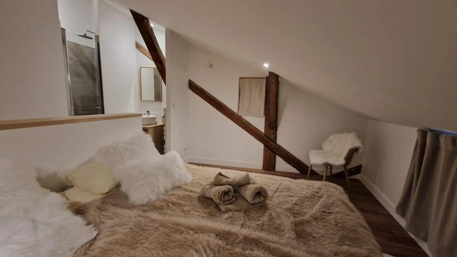 Chalet Serine Et Barbarine Au Coeur Des 3 Vallees Pour 10 Les Belleville 0*,