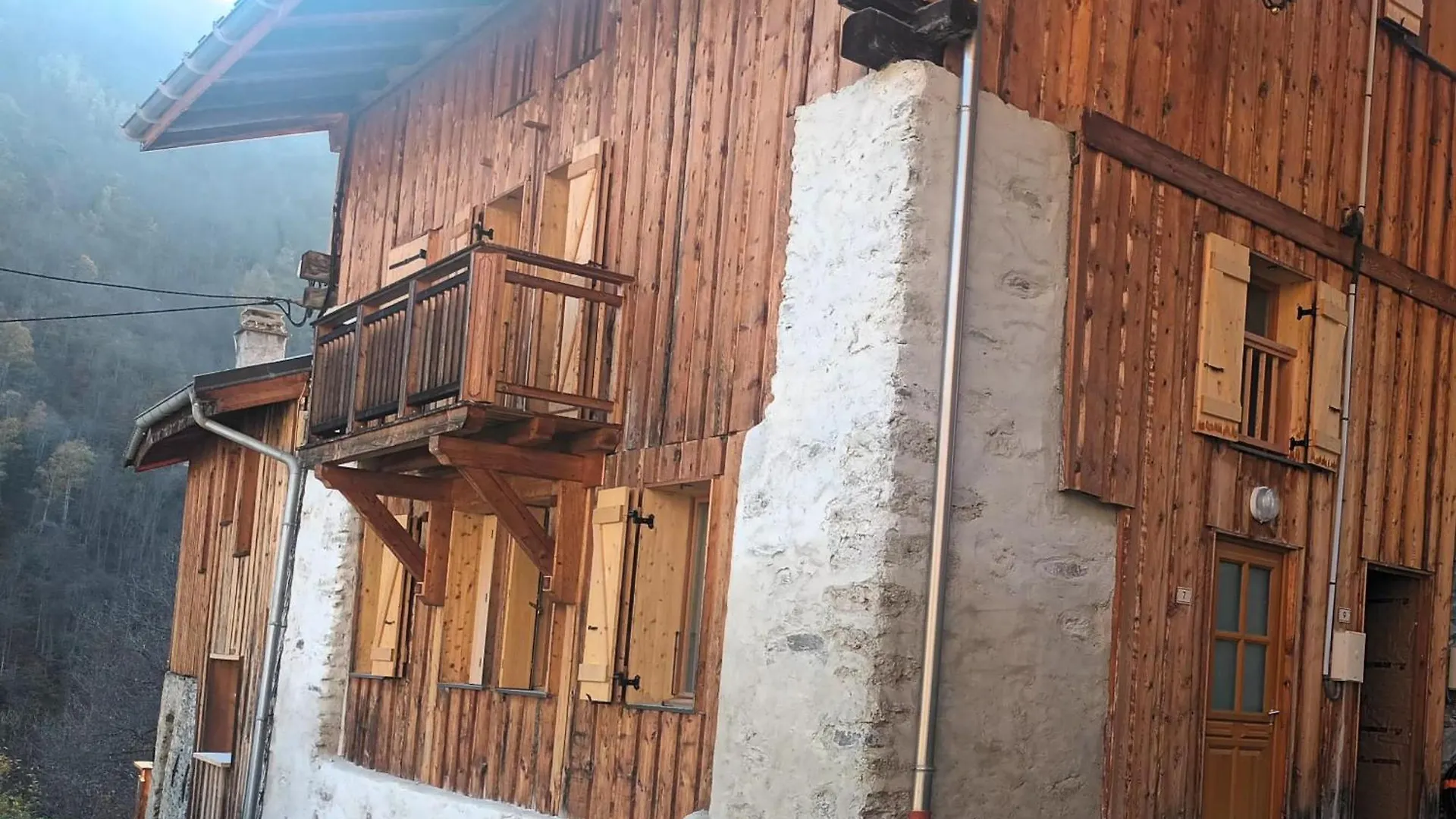 Chalet Serine Et Barbarine Au Coeur Des 3 Vallees Pour 10 Les Belleville